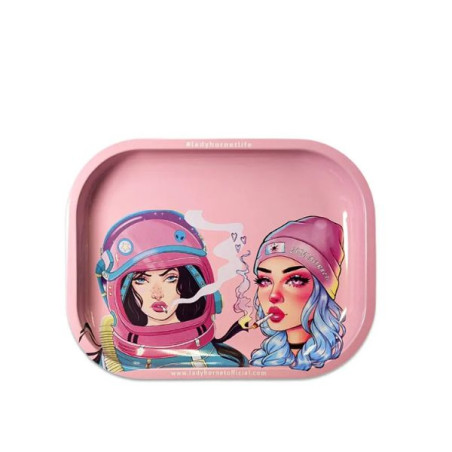 Cosmic Girl – Metal Mixerbakke 14 × 18 cm